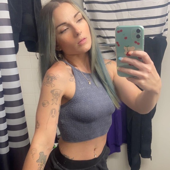 END OF CLOSET! COME SAY HI! - Picture 6 of 8